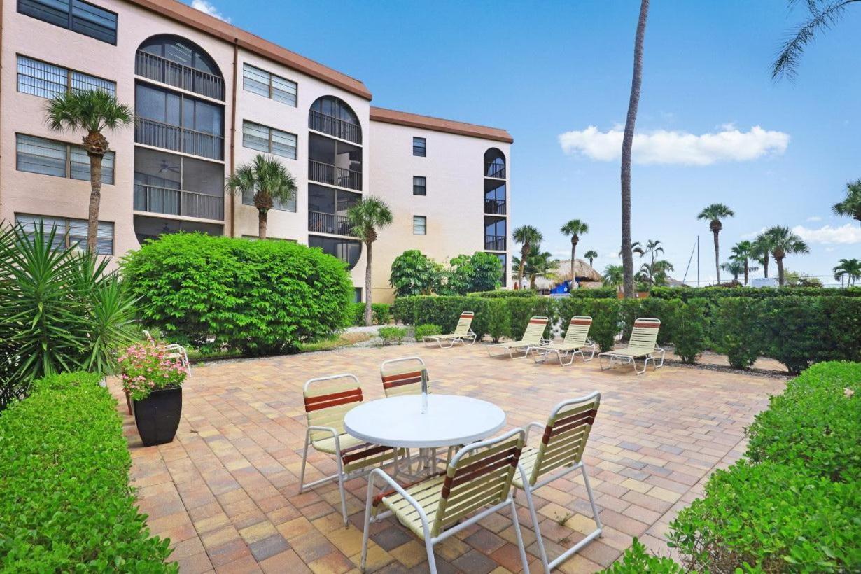 Villa Anglers Cove J-404 Marco Island Exterior foto